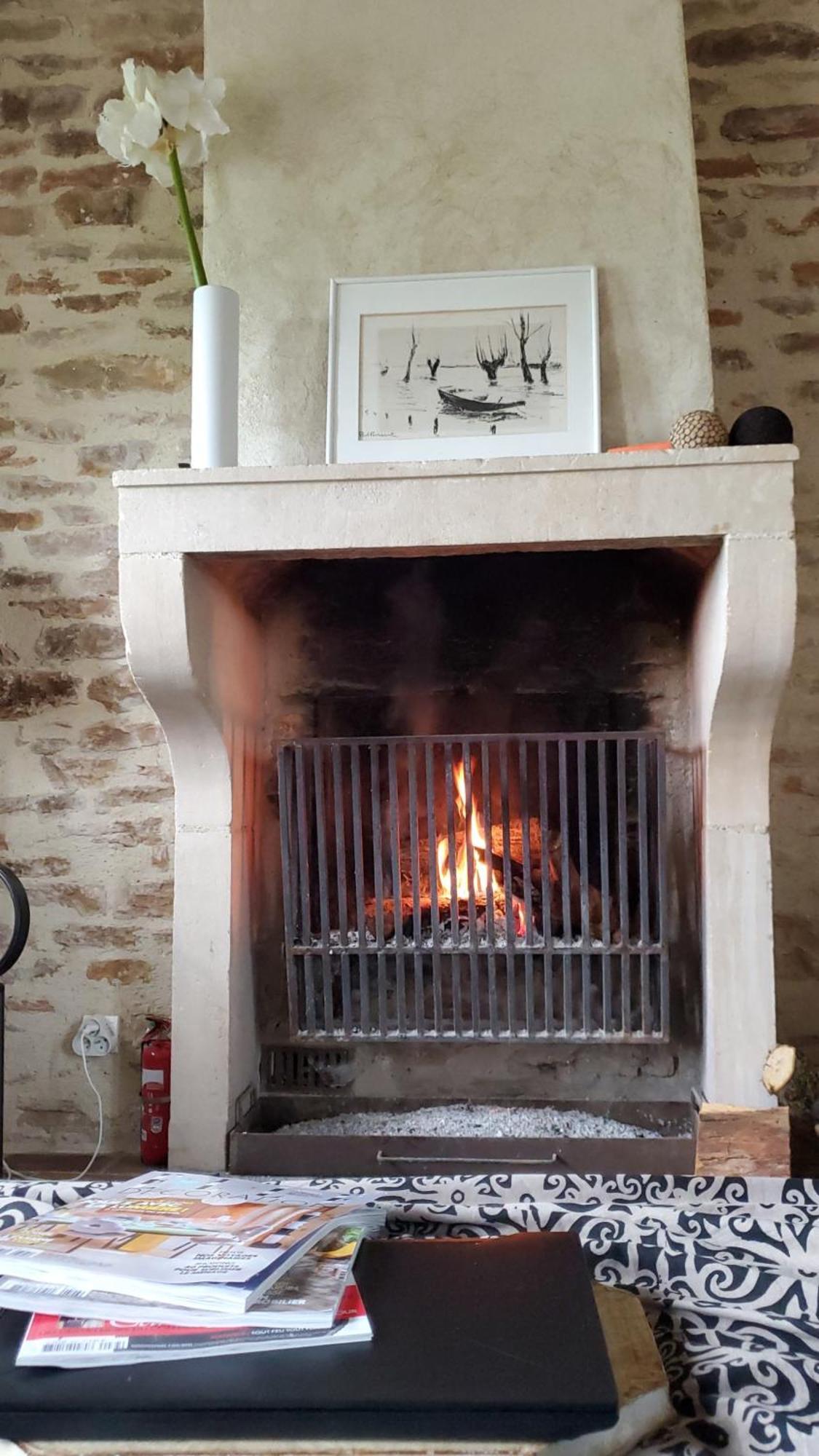 Une Maison De Campagne En Bourgogne Du Sud Tournus Luaran gambar
