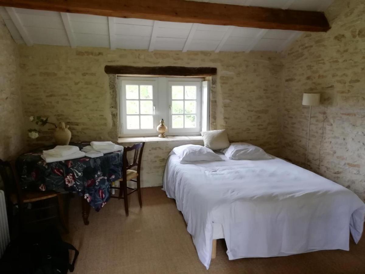 Une Maison De Campagne En Bourgogne Du Sud Tournus Luaran gambar