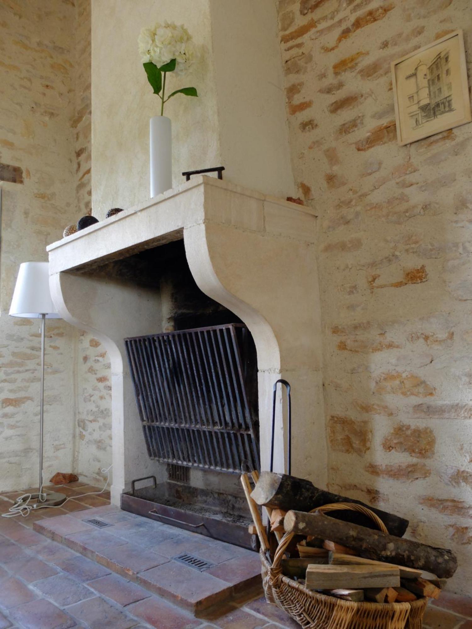 Une Maison De Campagne En Bourgogne Du Sud Tournus Luaran gambar