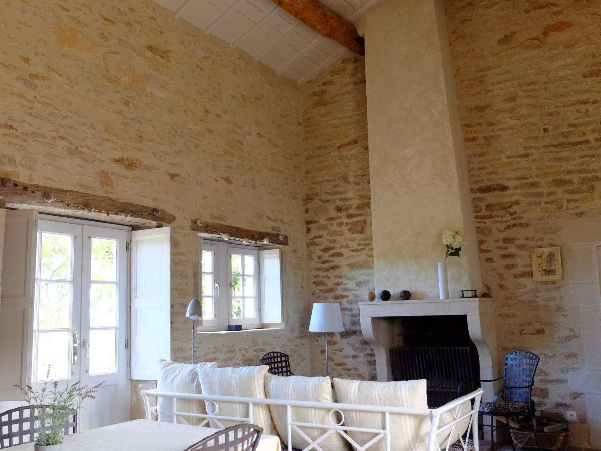 Une Maison De Campagne En Bourgogne Du Sud Tournus Luaran gambar